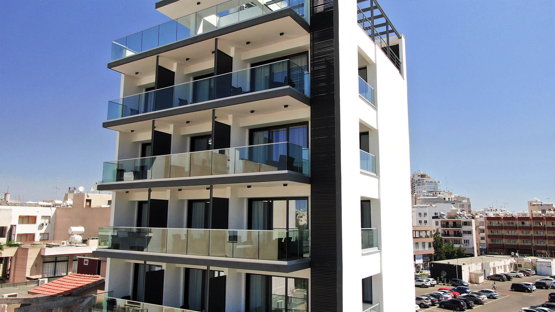 Jimmy’s Suites Larnaca